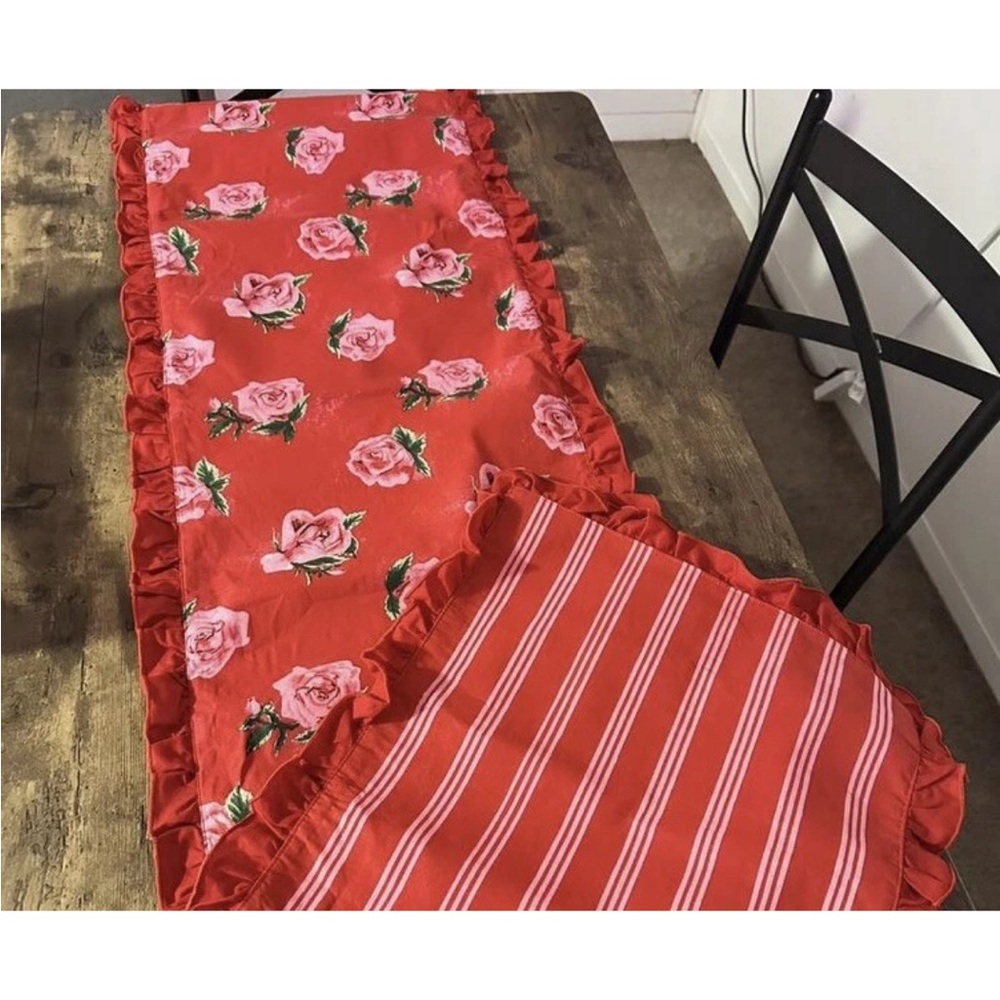 Threshold Valentines Table Runner Red Rose Stripes Ruffles 14” x 72” Reversible - Picture 5 of 9